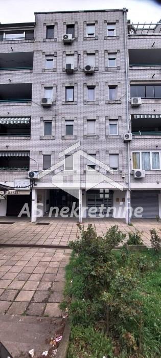 Trosoban stan za izdavanje, Balkanska, Beograd, 58m², 1.000 €/mes