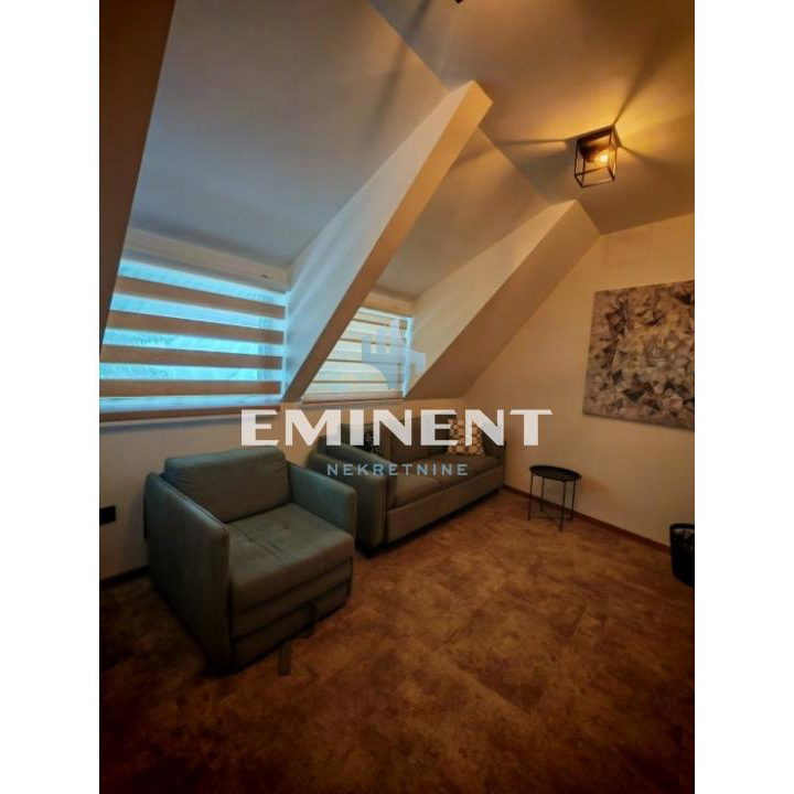 Višesoban stan na prodaju, Centar, Kopaonik, 221m², 960.000 €