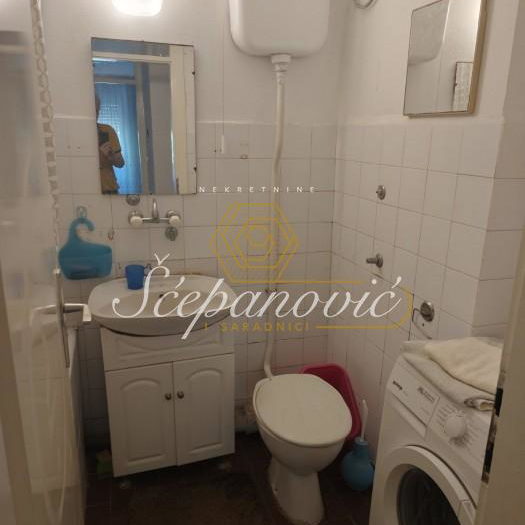 Trosoban stan za izdavanje, Novo Naselje, Novi Sad, 79m², 500 €/mes