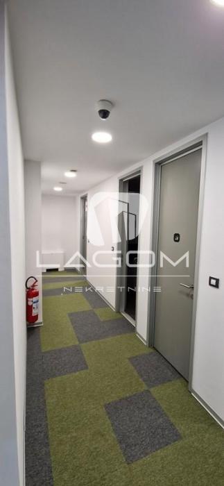 Lokal za izdavanje, Blok 67 – Belville, Beograd, 772m², 5. sprat, 14.300 €/mes
