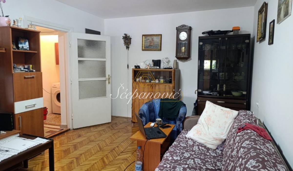 Dvosoban stan na prodaju, Rotkvarija, Novi Sad, 51m², 150.000 €