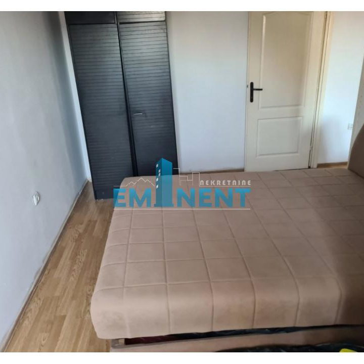Stan Izdavanje Beograd Dušanovac 50 m2