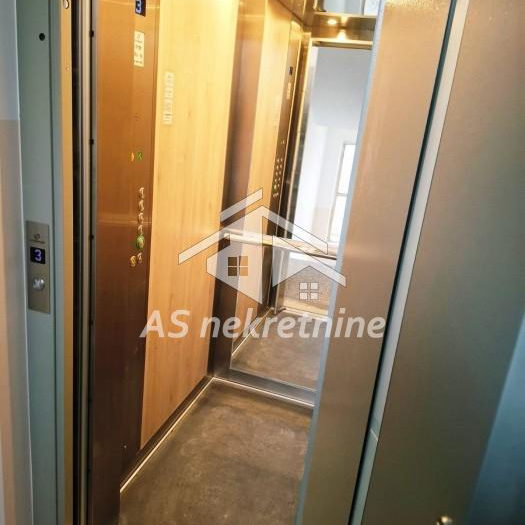 Trosoban stan za izdavanje, Pravni Fakultet – Vračar, Beograd, 70m², 1.300 €/mes