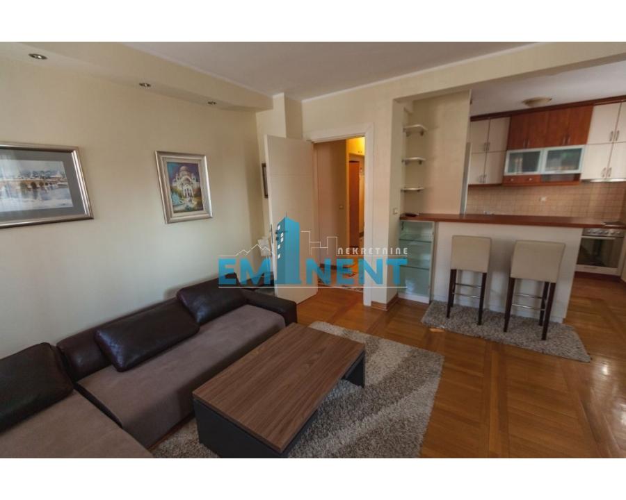 Stan Izdavanje Beograd Stan Izdavanje Beograd Čubura 47 m2
