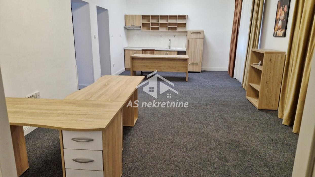 Lokal Izdavanje Beograd Lokal Izdavanje Beograd Kalenić Pijaca 72 m2