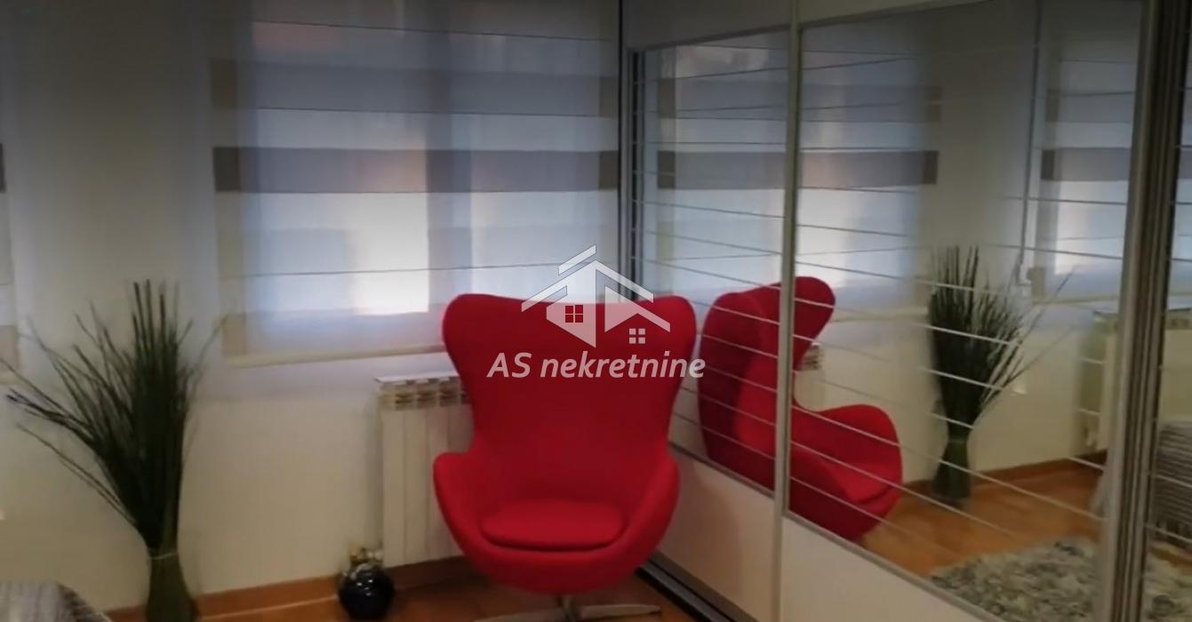 Dvosoban stan za izdavanje, Hram Svetog Save, Beograd, 60m², 1.000 €/mes