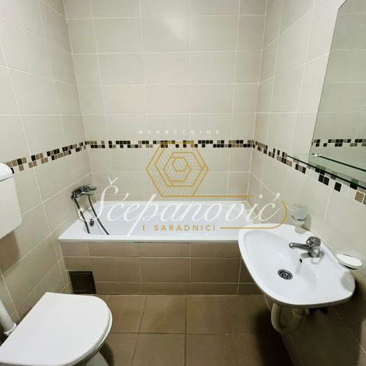 Trosoban stan na prodaju, Nova Detelinara, Novi Sad, 67m², 190.000 €