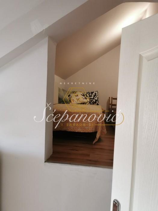 prodaja-lokala-fB2wbhCWPB Dvosoban stan na prodaju, Grbavica, Novi Sad, 77m², 231.000 €