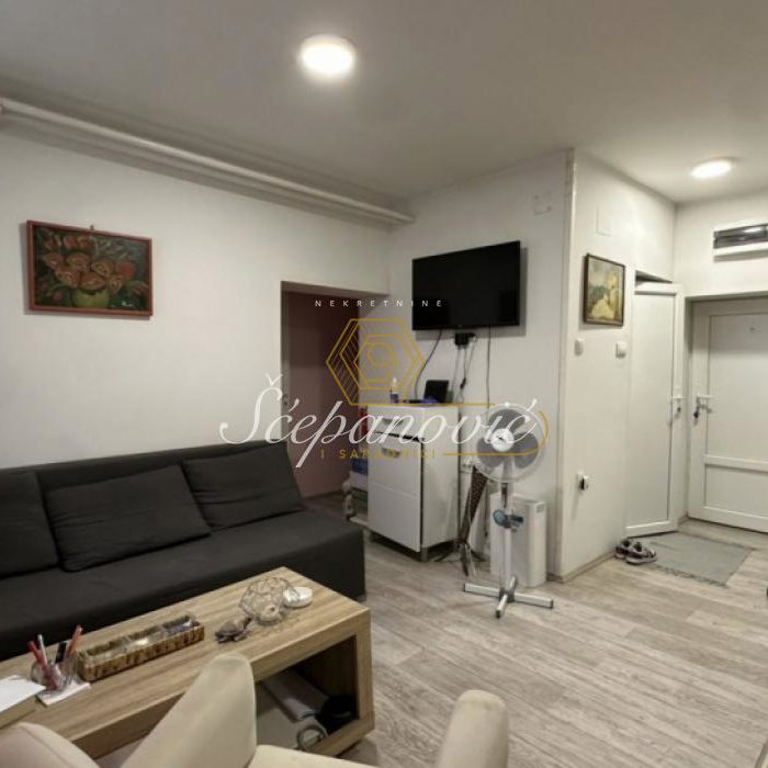 Stan Prodaja Novi Sad  39 m2