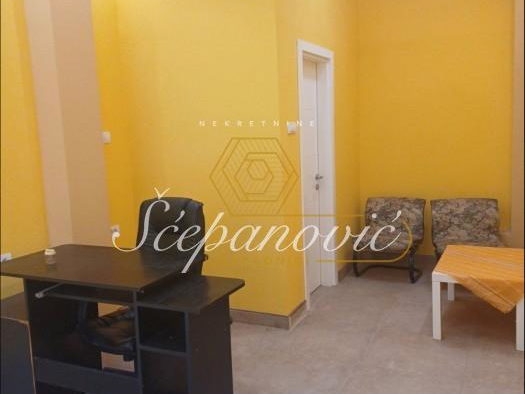 Lokal Izdavanje Novi Sad Nova Detelinara 19 m2