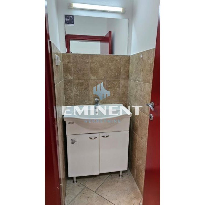 Lokal za izdavanje, Blok 29, Beograd, 69m², 850 €/mes