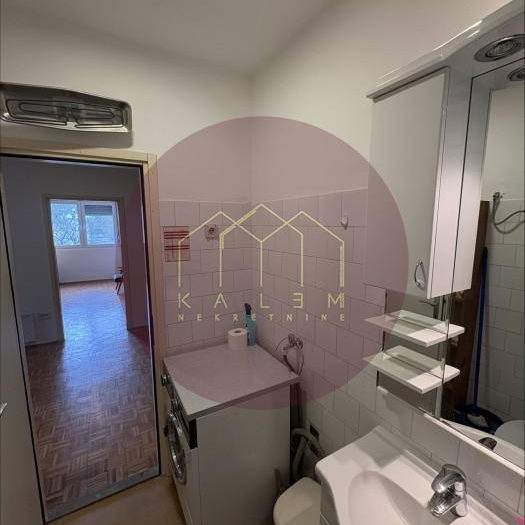 Dvosoban stan na prodaju, Besni Fok, Beograd, 61m², 64.900 €