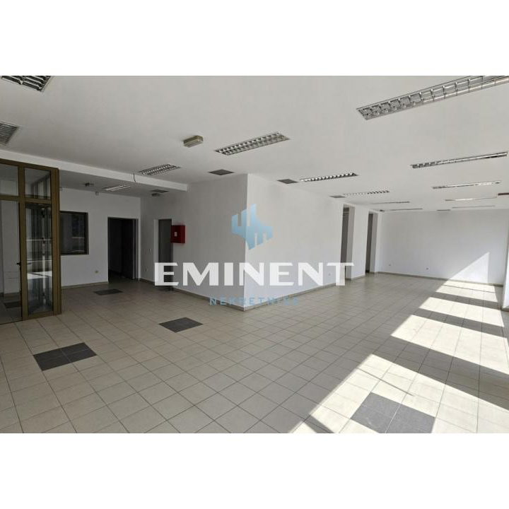 Lokal Izdavanje Beograd Dedinje 183 m2