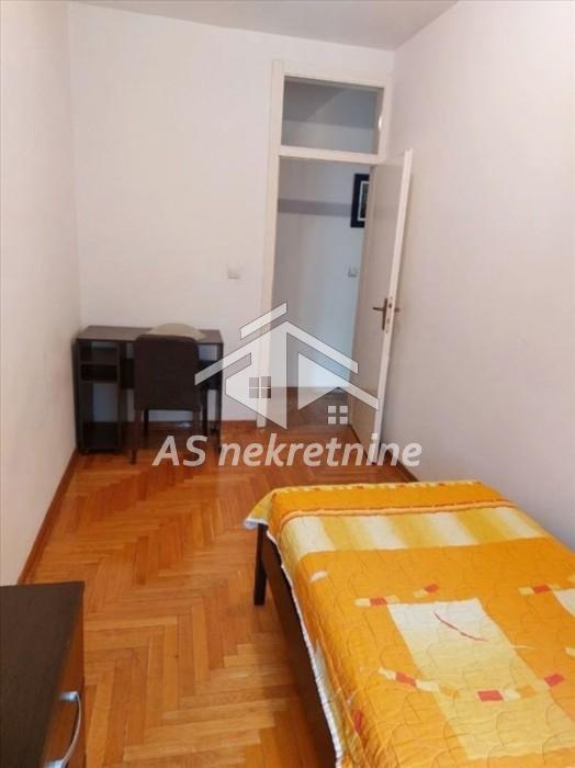 prodaja-lokala-nWVuavpJzu Trosoban stan za izdavanje, Blok 25 – Arena, Beograd, 80m², 900 €/mes
