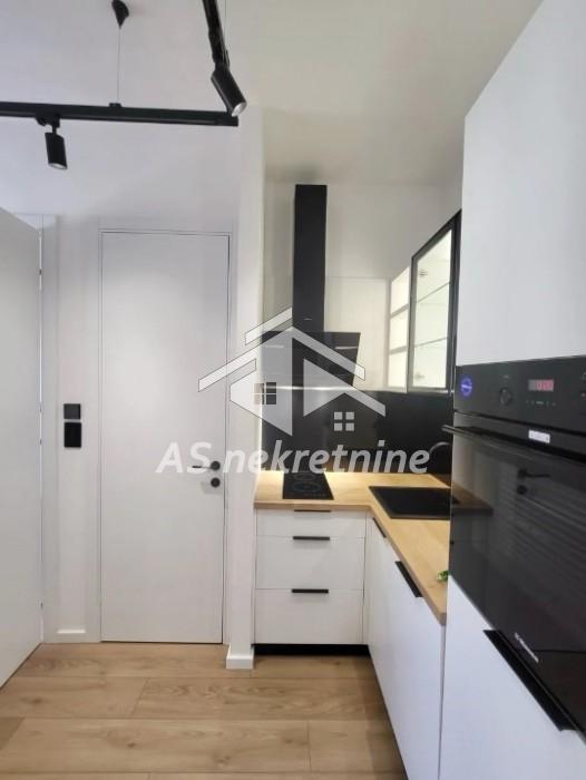 prodaja-lokala-oD2YXL0uV0 Dvosoban stan za izdavanje, Cara Dušana, Beograd, 33m², 800 €/mes