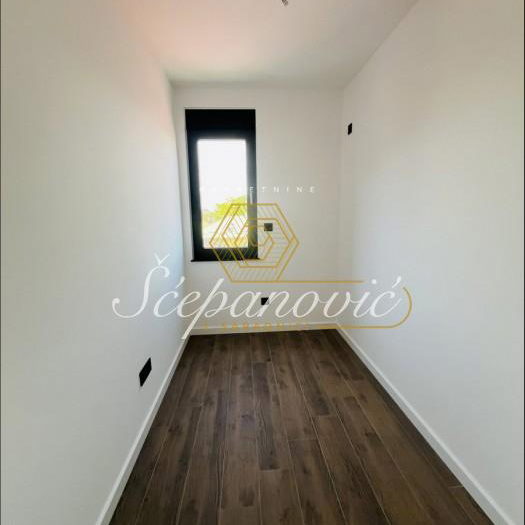 Stan Prodaja Novi Sad  50 m2