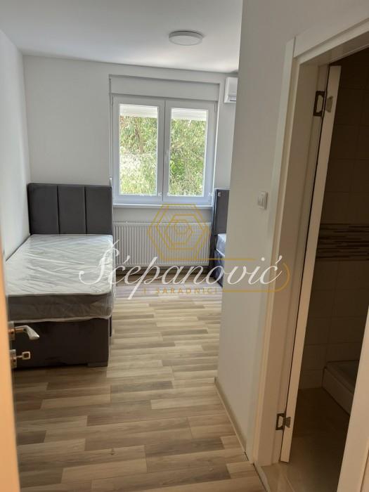 Kuća Izdavanje Novi Sad Kuća Izdavanje Novi Sad 524 m2