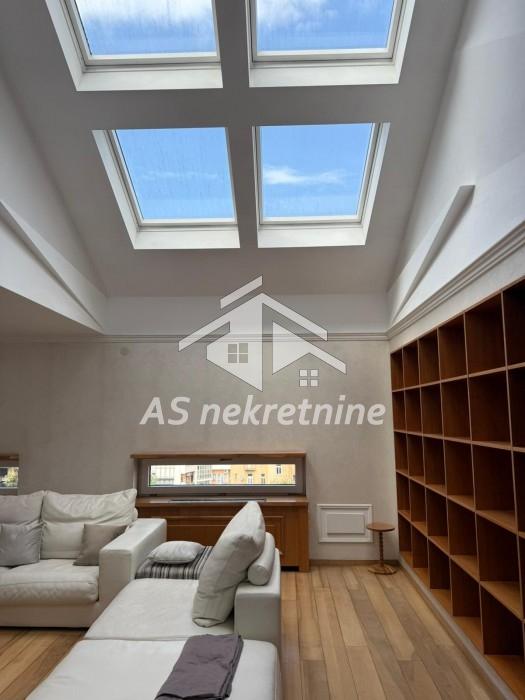 Stan Izdavanje Beograd Slavija 250 m2
