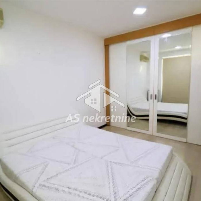 Četvorosoban stan za izdavanje, 27. Marta, Beograd, 222m², 2.200 €/mes