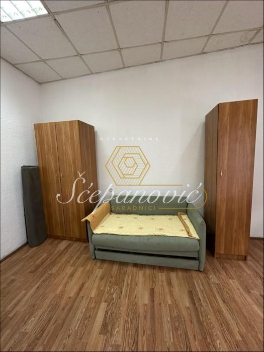 Lokal Prodaja Novi Sad  25 m2