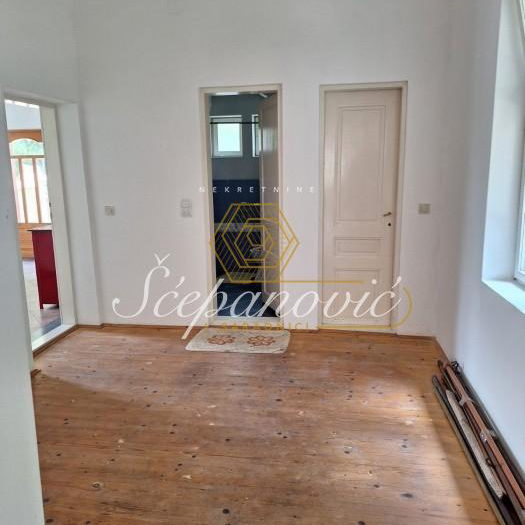 Stan Prodaja Srbobran  189 m2