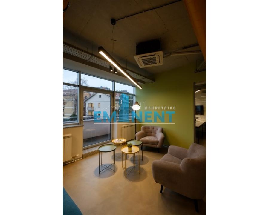 Lokal Izdavanje Beograd Banovo Brdo 311 m2