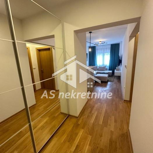 Stan Izdavanje Beograd Južni Bulevar 49 m2