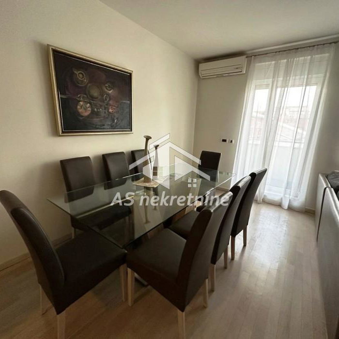 Stan Izdavanje Beograd Lekino Brdo 81 m2