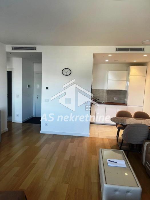 Stan Izdavanje Beograd  60 m2