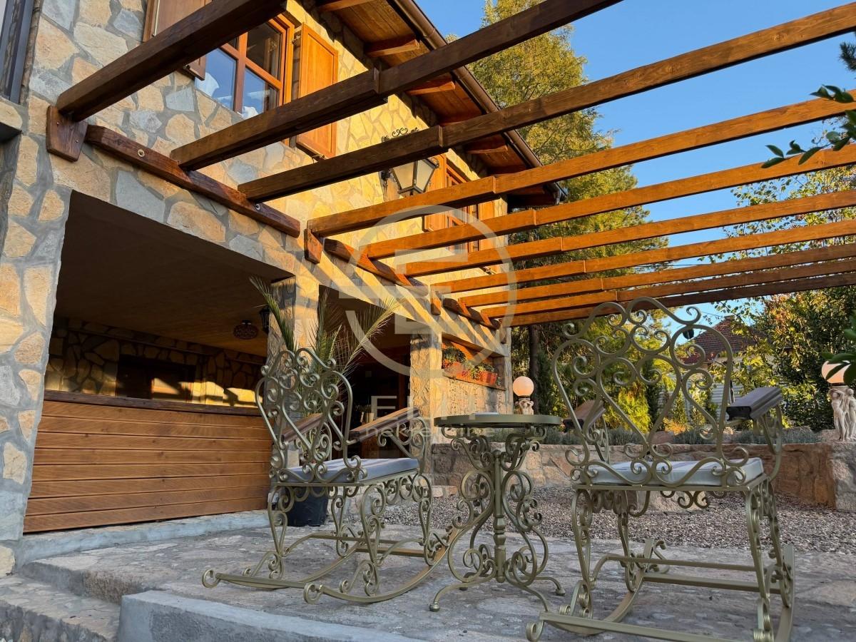 prodaja-nekretnina-2DOteLgyyw Kuća na prodaju, Čerević, Beočin, 3093m²