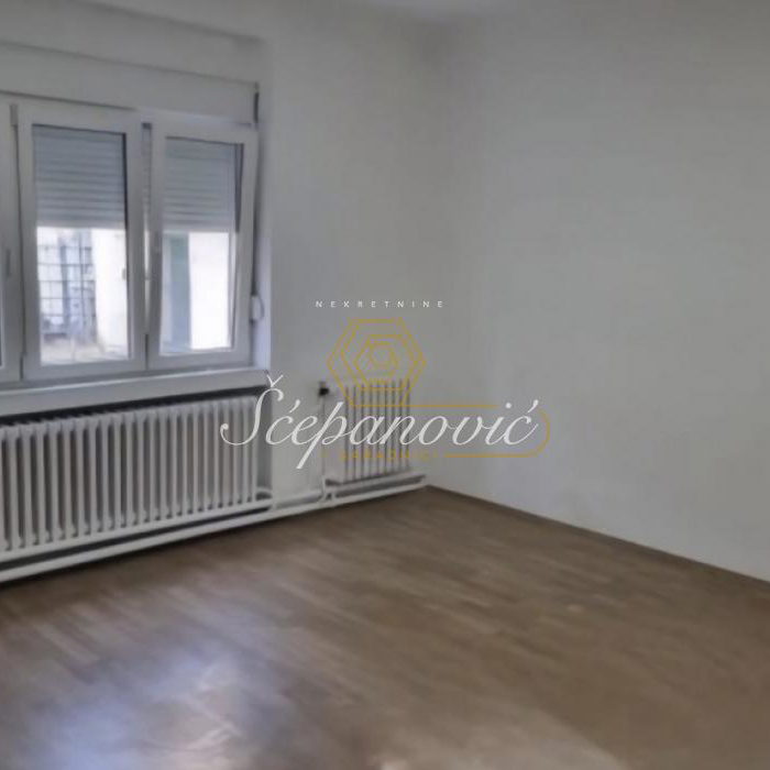 Stan Prodaja Novi Sad  50 m2