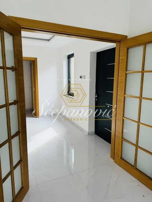Stan Prodaja Novi Sad Stan Prodaja Novi Sad Popovica 181 m2