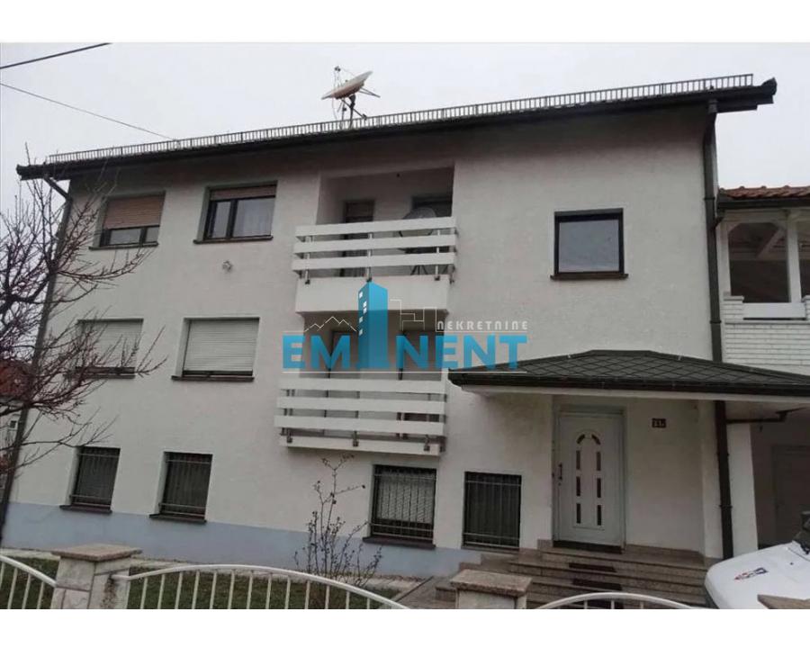 Kuća Prodaja Beograd Kuća Prodaja Beograd Sremčica 300 m2
