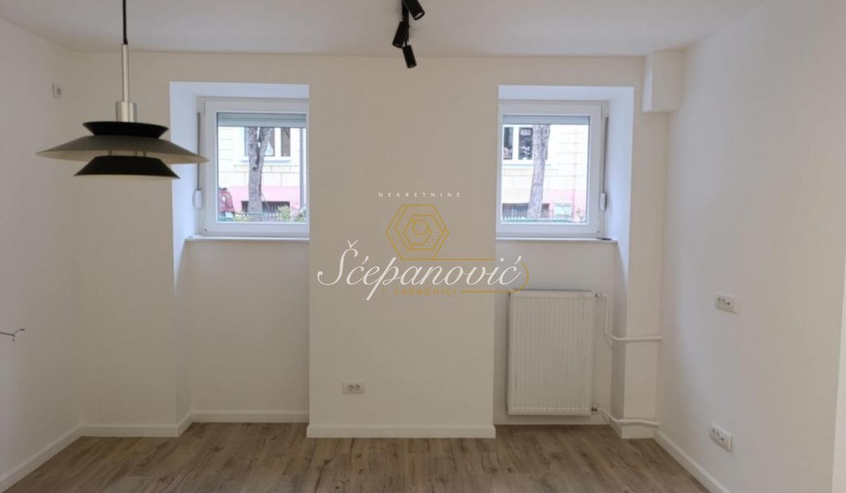 Stan Prodaja Novi Sad  31 m2