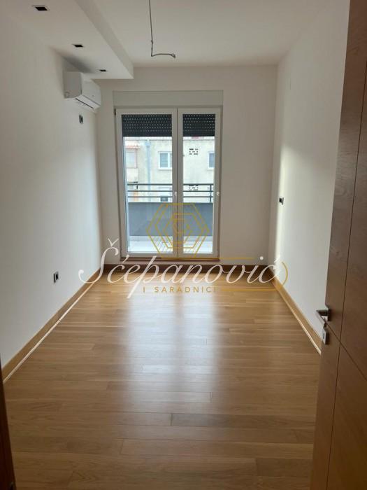 Stan Prodaja Novi Sad Stan Prodaja Novi Sad 240 m2