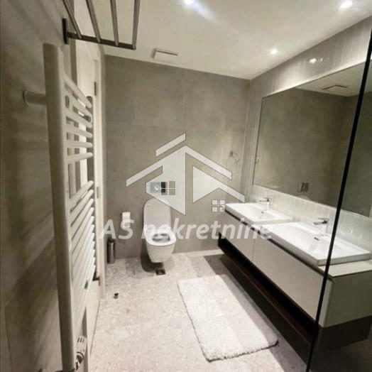 Četvorosoban stan za izdavanje, Beograd na Vodi, Beograd, 111m², 3.000 €/mes
