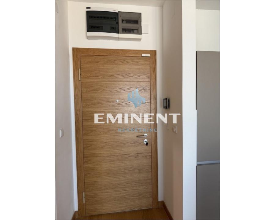 prodaja-nekretnina-BllNc6sqVv Stan Izdavanje Beograd Blok 65 42 m2