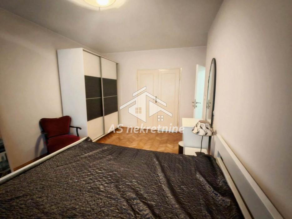 prodaja-nekretnina-FCH5qqAt80 Trosoban stan za izdavanje, Kalenić Pijaca, Beograd, 73m², 950 €/mes