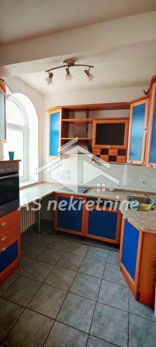 Četvorosoban stan za izdavanje, Senjak, Beograd, 150m², 2.500 €/mes
