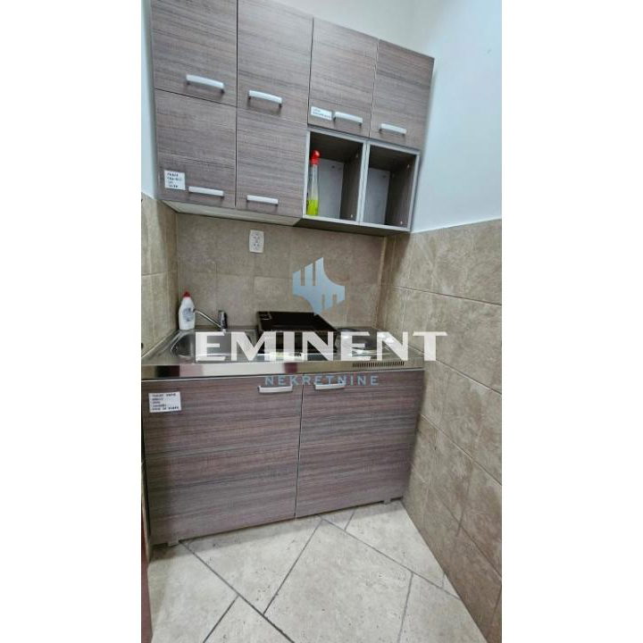 Lokal za izdavanje, Blok 29, Beograd, 69m², 850 €/mes