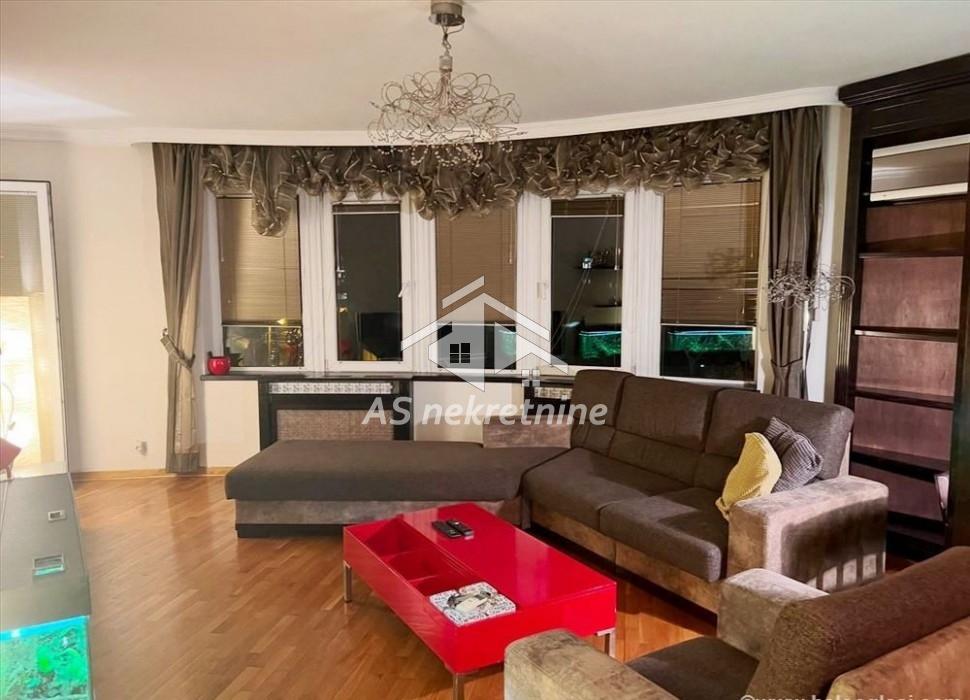 Stan Izdavanje Beograd Đeram Pijaca 74 m2