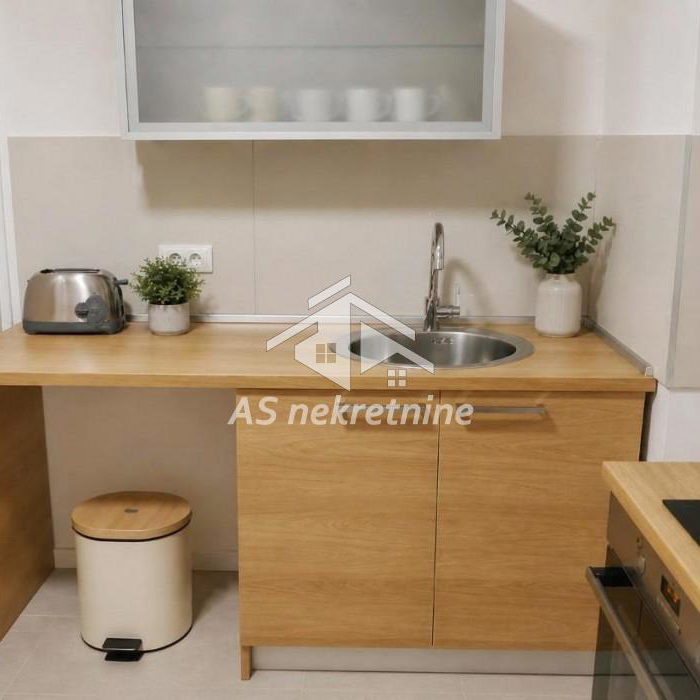 Stan Izdavanje Beograd Slavija 65 m2