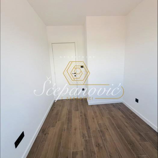 Stan Prodaja Novi Sad  50 m2