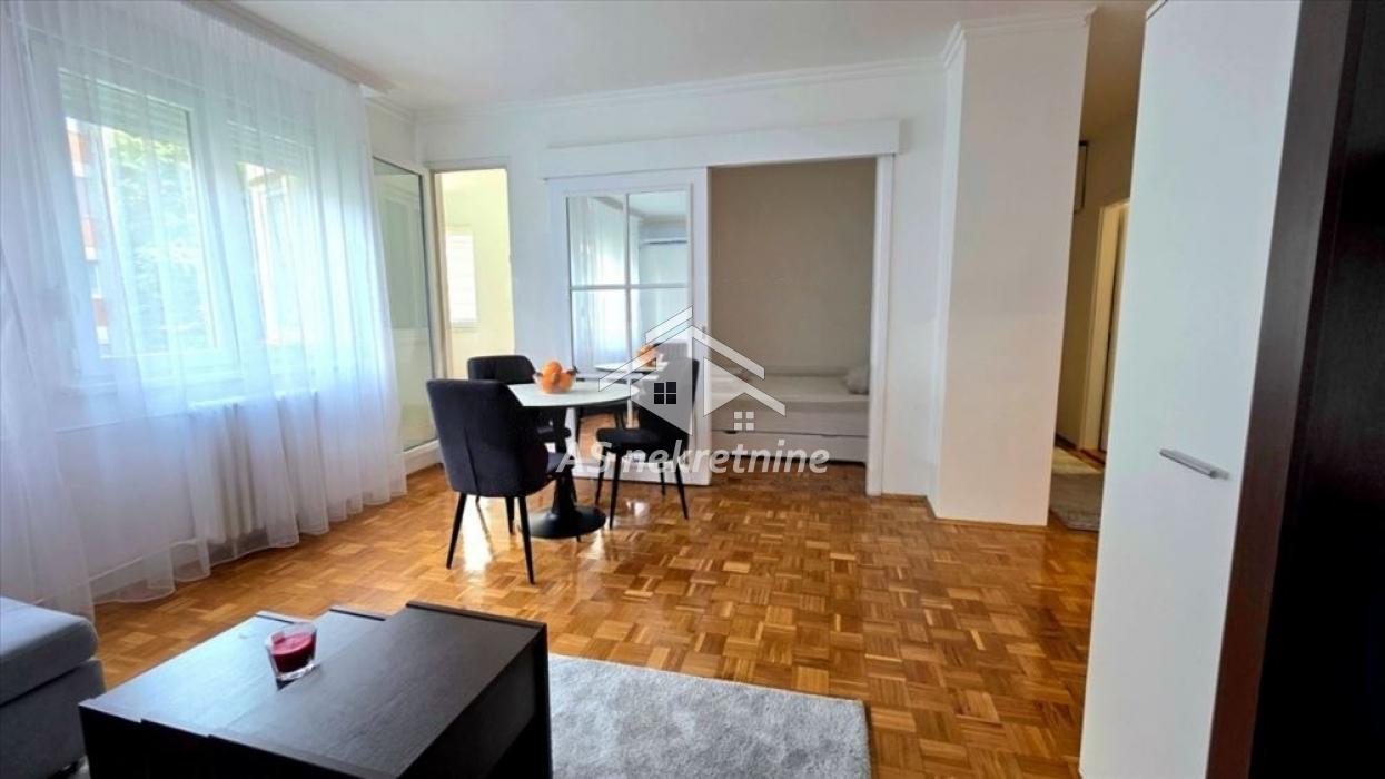 Stan Izdavanje Beograd Stan Izdavanje Beograd Slavija 46 m2