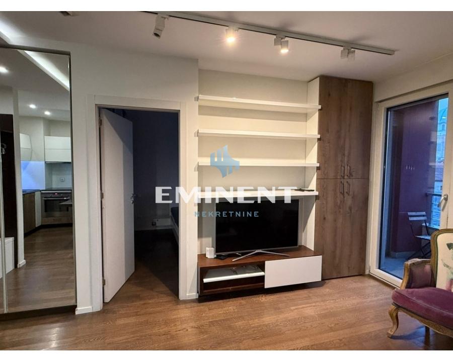Stan Izdavanje Beograd Stan Izdavanje Beograd Slavija 52 m2