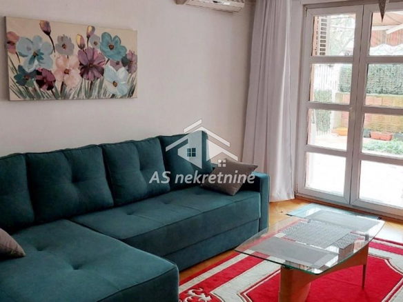 Stan Izdavanje Beograd Bežanijska Kosa 1 70 m2