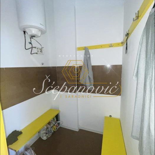 Lokal Prodaja Novi Sad  110 m2