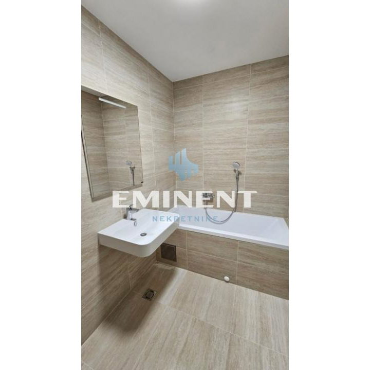 Četvorosoban stan za izdavanje, Blok 65, Beograd, 107m², 1.600 €/mes