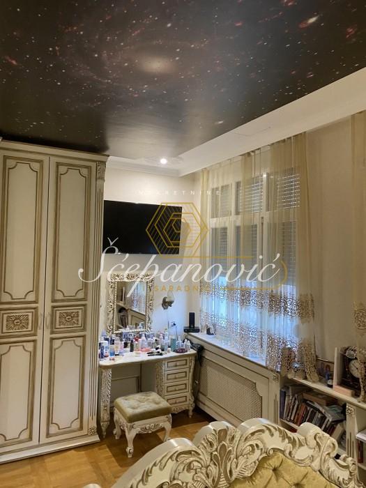 Četvorosoban stan na prodaju, Centar, Novi Sad, 132m², 390.000 €