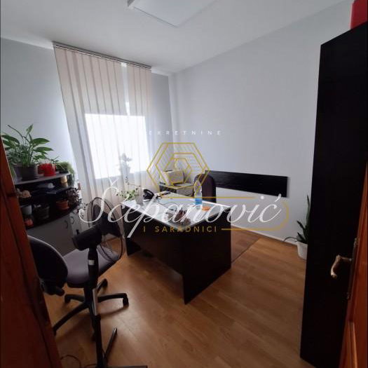 Kuća na prodaju, Veternik, Novi Sad, 259m², 320.000 €